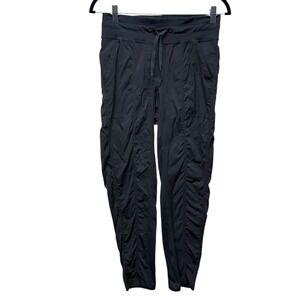 Lululemon Women Size 6 Street To Studio Pant II Mid Rise Stretch Drawstring Gym